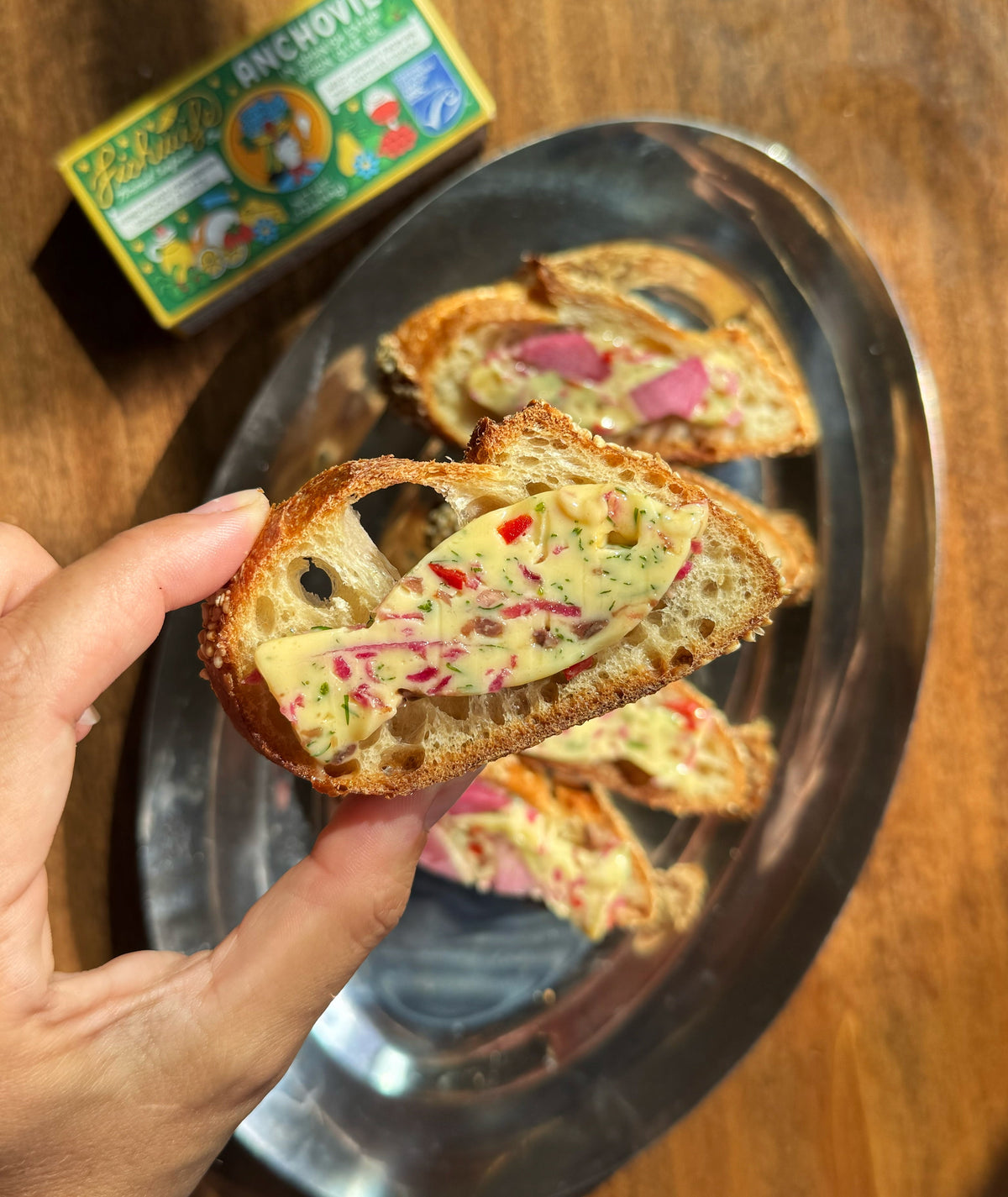 how to eat anchovies